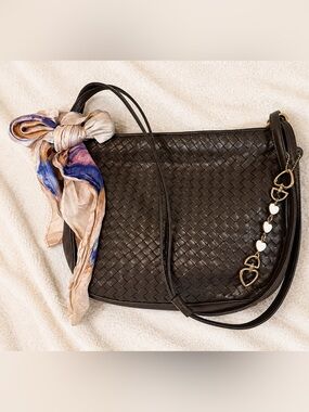 Crossbody bag